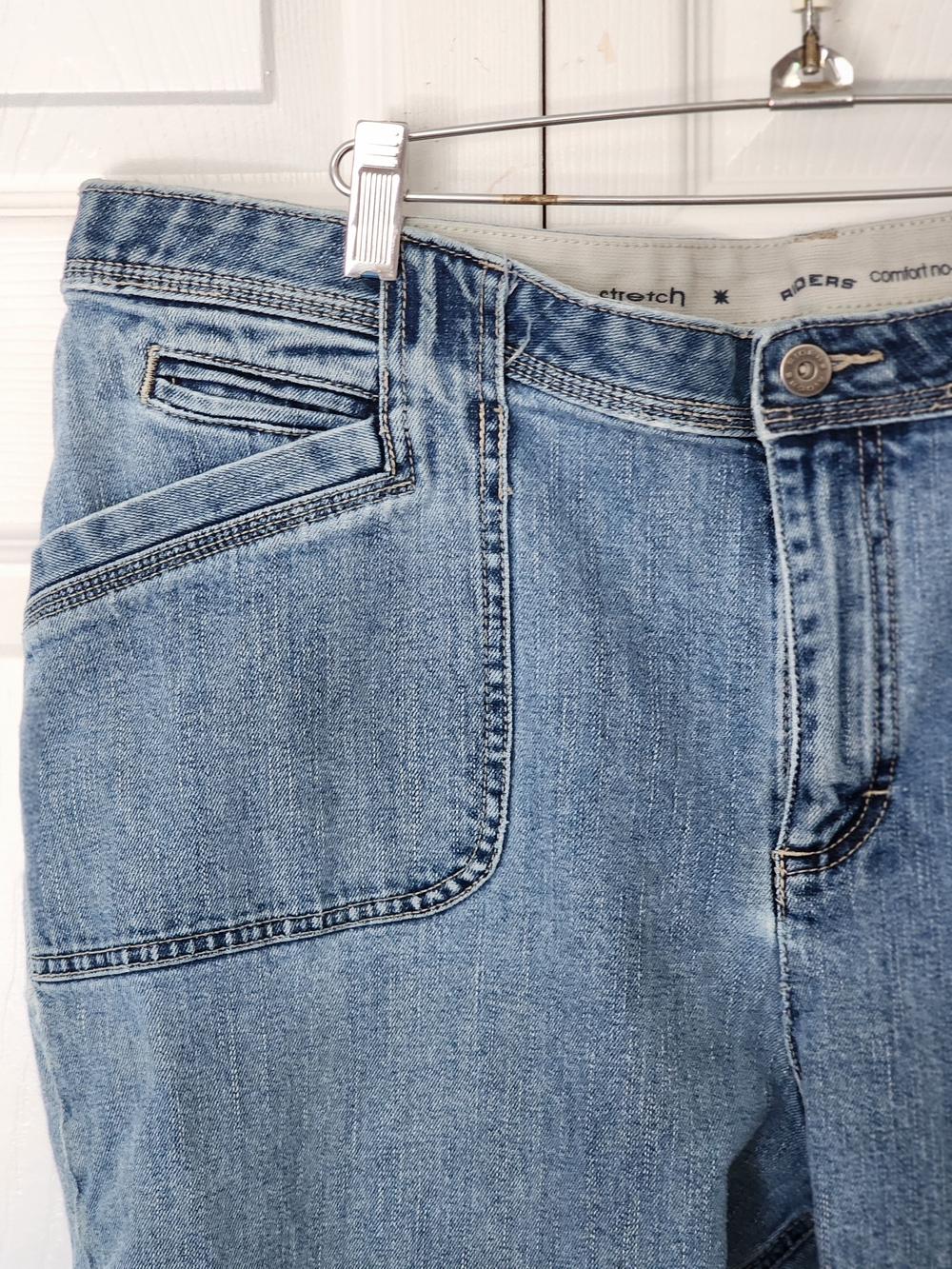 LEE Riders by Light Blue Cropped Denim Capris Plus Size 18W - Picture 6 of 10